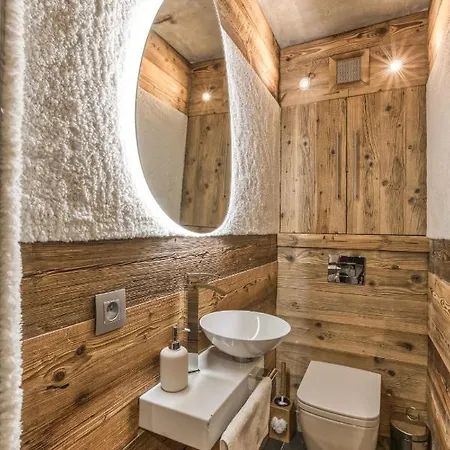 Le Petit Coeur De -mont770- Apartment *